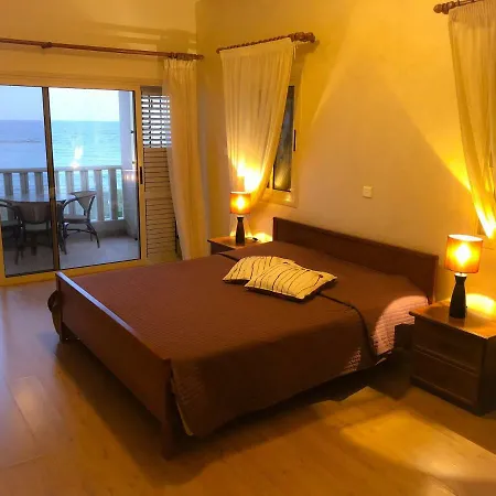 Villa Sunrise Beach Larnaca